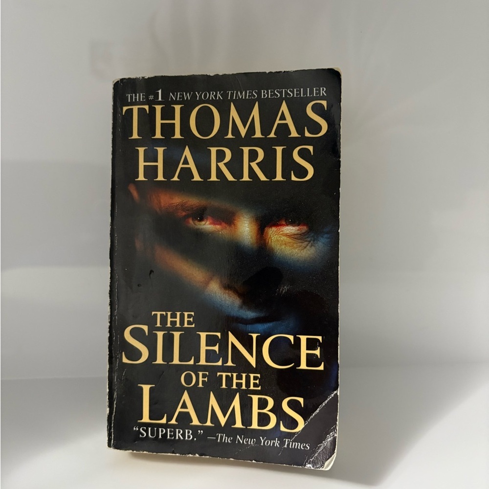 📚 3/$25 📚 The Silence of the Lambs Book